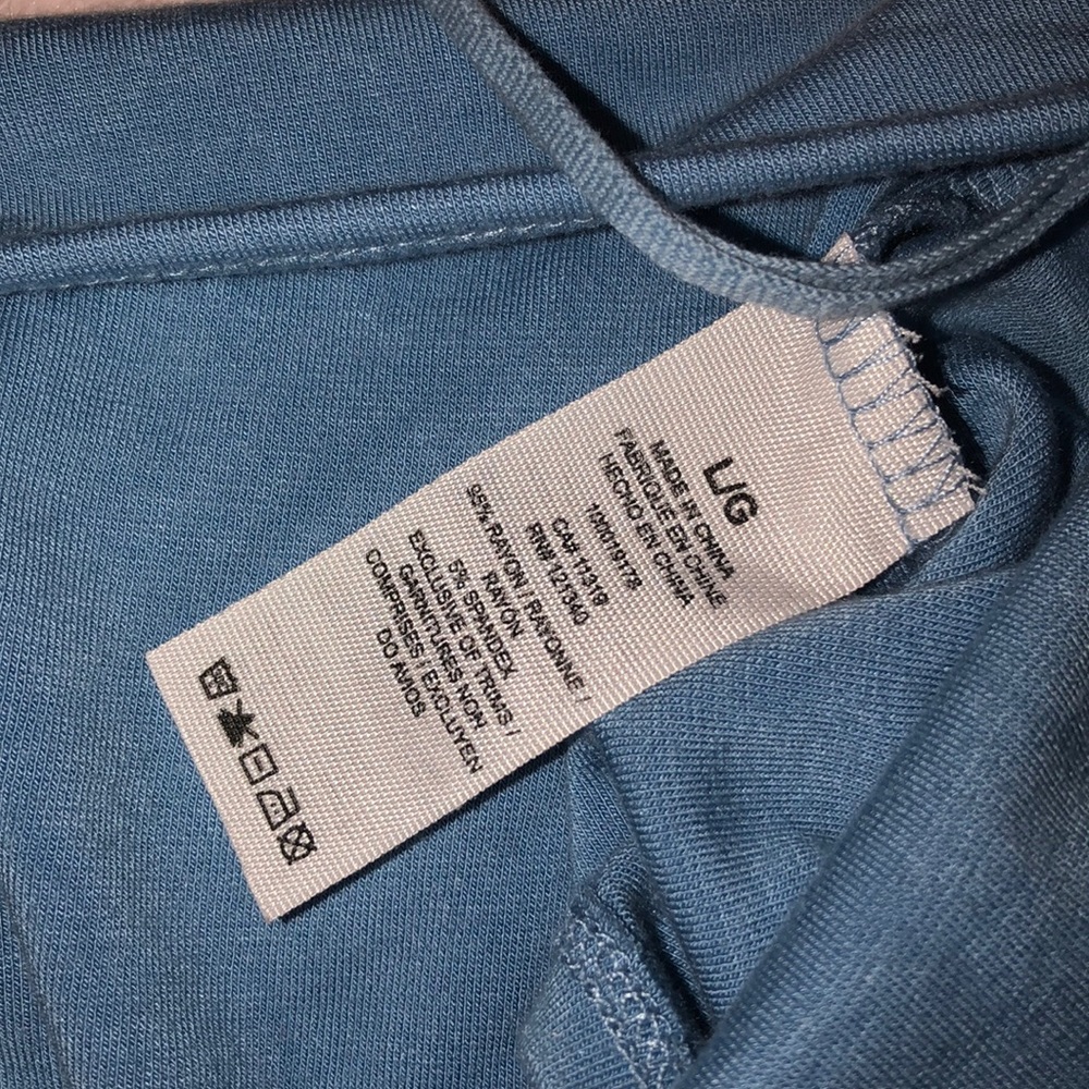 ☀️2 for $15☀️NWOT Garage Halter Top - Picture 4 of 4